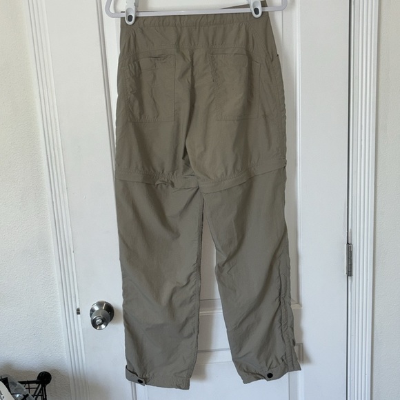 Mountain Hardwear convertible pants shorts nylon hiking active 8 - Picture 5 of 12